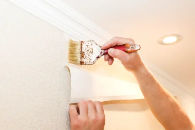 Pose de papier peint à Brécy — revêtements muraux et toiles de verre